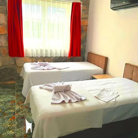 Villa 4 Sleeps, Private Pool In Yaniklar - Awz 321 *